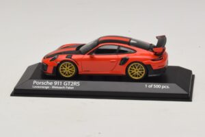 Porsche 911 991.2 GT2 RS Weissach Package Orange Minichamps 1:43 410067224 Métal