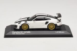 Porsche 911 991.2 GT2 RS Weissach Package Blanc Minichamps 1:43 410067222 Métal
