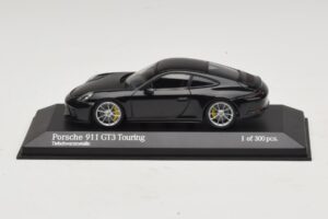 Porsche 911 991.2 GT3 Touring Noir Métallisé Minichamps 1:43 Porsche 911 991.2 GT3 Touring Noir Métallisé Minichamps 1:43 410067424 Métal