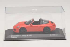 Porsche 911 991 Targa 4 GTS Orange Minichamps 1:43 410067341 Métal — image 4 sur 5