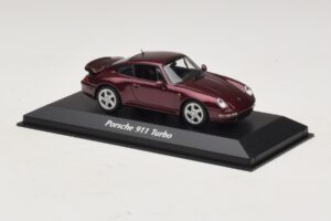 Porsche 911 993 Turbo Rouge Métallisé Maxichamps 1:43 940069200 Métal — image 3 sur 5