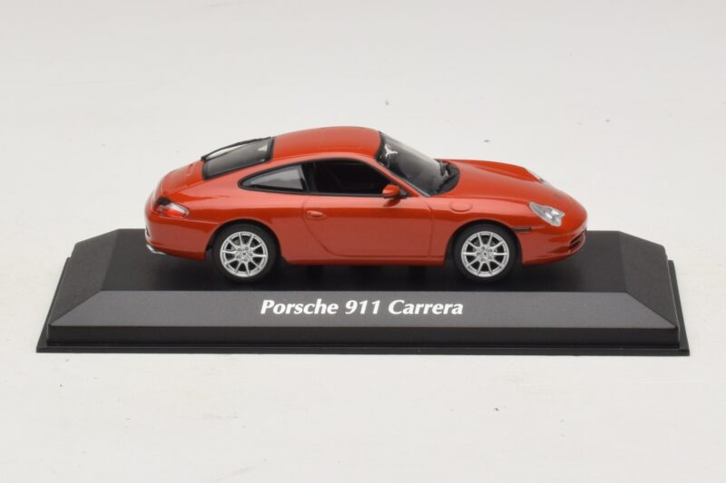 Porsche 911 996 Carrera Orange Metallic Maxichamps 1:43 940061021 Métal