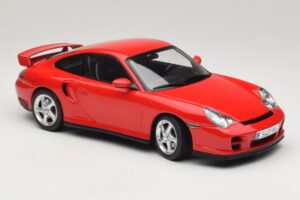 Porsche 911 996 GT2 Rouge KK-Scale 1:18 KKDC181454 Métal — image 4 sur 6