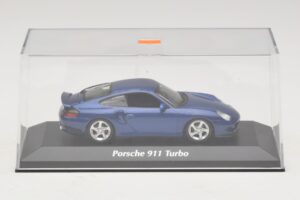Porsche 911 996 Turbo Blue Metallic Maxichamps 1:43 940069301 Métal — image 4 sur 5