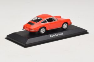Porsche 911S Orange Maxichamps 1:43 940067120 Métal — image 2 sur 5