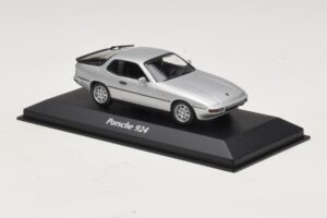 Porsche 924 Argent Maxichamps 1:43 940062120 Métal — image 3 sur 5