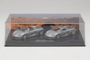 Porsche Carrera GT Spider & Coupé Coffret Argent Minichamps 1:43 WAP02010314 Métal — image 4 sur 5