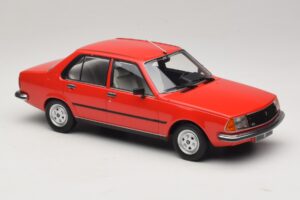 Renault 18 Rouge MCG 1:18 MCG18595 Métal — image 4 sur 6
