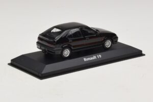 Renault 19 Noir Maxichamps 1:43 940113701 Métal — image 2 sur 5