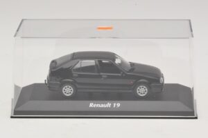 Renault 19 Noir Maxichamps 1:43 940113701 Métal — image 4 sur 5