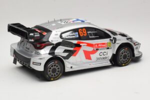 Toyota GR Yaris Rally1 #69 K. Rovanpera / J. Halttunen Rally Portugal 2025 IXO 1:18 18RMC250B Métal — image 2 sur 6