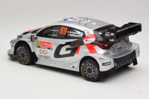 Toyota GR Yaris Rally1 #69 K. Rovanpera / J. Halttunen Rally Portugal 2025 IXO 1:18 18RMC250B Métal — image 5 sur 6