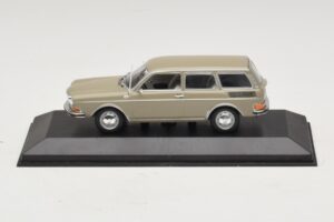Volkswagen 411 LE Variant Savanna Beige Minichamps 1:43 400051114 Métal