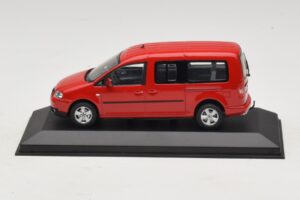 Volkswagen Caddy 2K Bus Rouge Minichamps 1:43 Volkswagen Caddy 2K Bus Rouge Minichamps 1:43 CADDY009 Métal