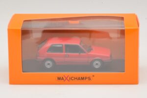 Volkswagen Golf GTI Mk2 Rouge Maxichamps 1:43 940054121 Métal — image 5 sur 5