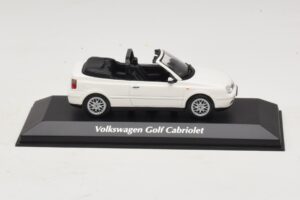 Volkswagen Golf Mk4 Cabriolet Blanc Maxichamps 1:43 Volkswagen Golf Mk4 Cabriolet Blanc Maxichamps 1:43 940058330 Métal