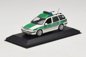 Volkswagen Golf Mk4 Variant Polizei Minichamps 1:43 430056090 Métal — image 2 sur 5