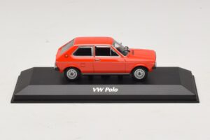 Volkswagen Polo Mk1 Rouge Maxichamps 1:43 940050500 Métal