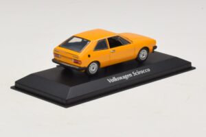 Volkswagen Scirocco Mk1 Jaune Maxichamps 1:43 940050424 Métal — image 2 sur 5