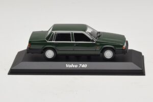 Volvo 740 Vert Foncé Maxichamps 1:43 940171700 Métal