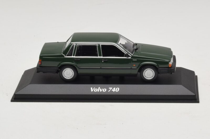 Volvo 740 Vert Foncé Maxichamps 1:43 940171700 Métal
