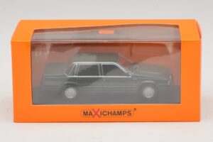 Volvo 740 Vert Foncé Maxichamps 1:43 940171700 Métal — image 5 sur 5